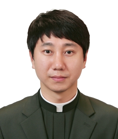 Rev. Yongguk Jeon Photo